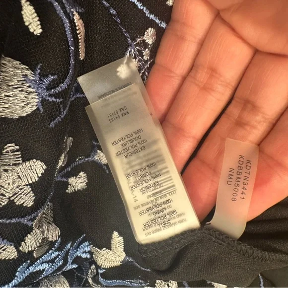 Kensie Floral V-Neck Dress - Black and White - Picture 13 of 13